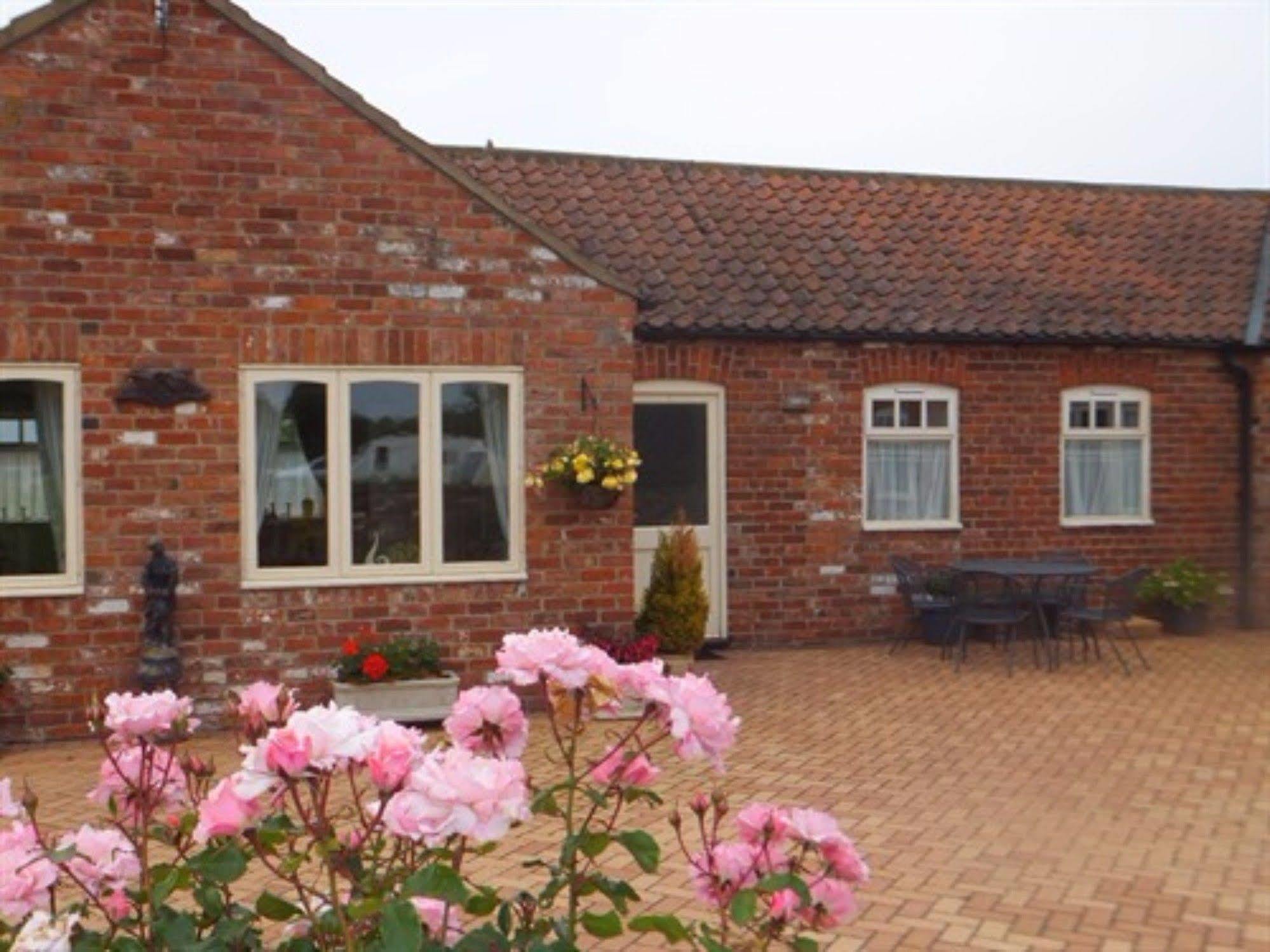 West View Farm Hotel Louth  Kültér fotó